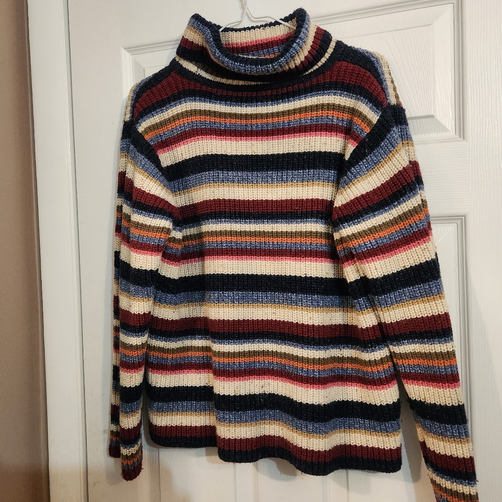 Liz Claiborne striped turtle neck